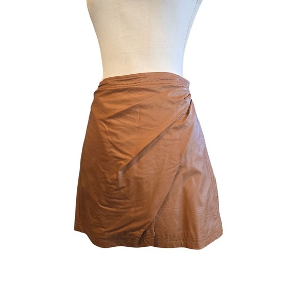 Free People Fake Out Faux Wrap Mini Skirt Walnut Color Size 4 Casual Preppy Chic - Picture 11 of 12